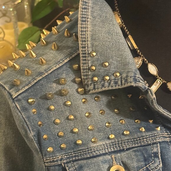 Forever 21 Denim Studded Jacket - Picture 4 of 7